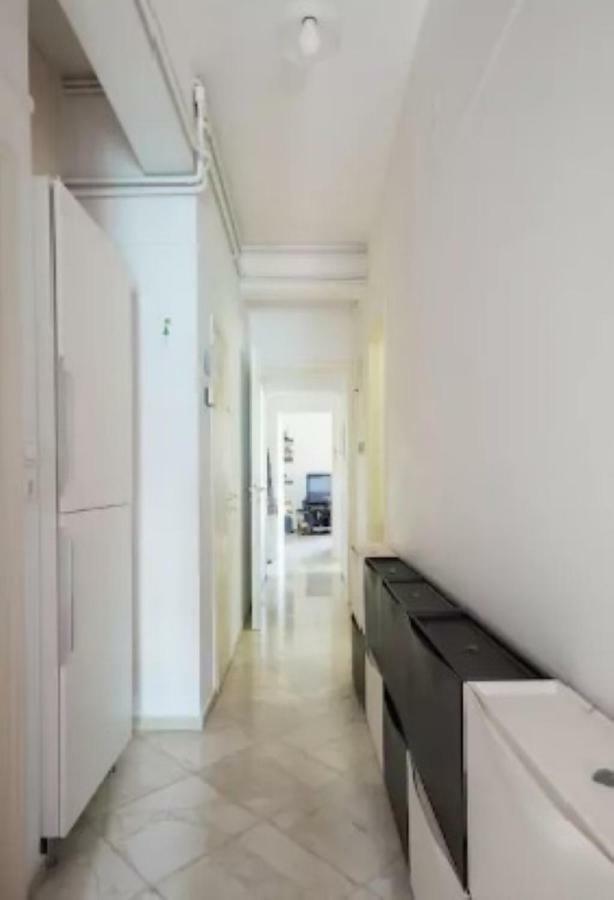 At Trendy Glyfada'S Center Apartment Атина Екстериор снимка