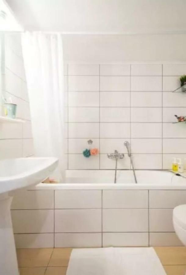 At Trendy Glyfada'S Center Apartment Атина Екстериор снимка